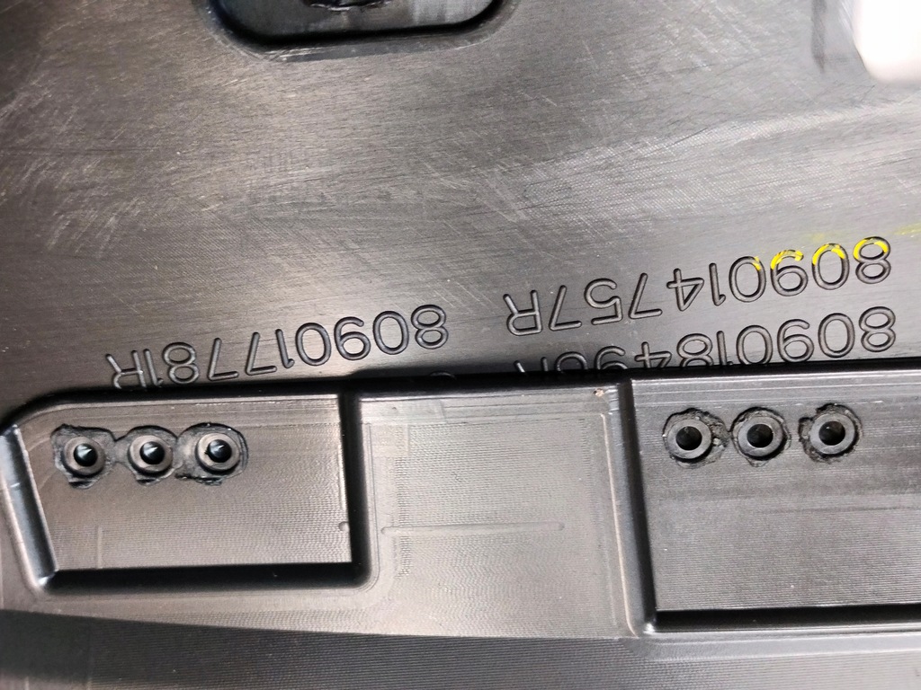 фото №8, Оббивка обшивка двері лівий перед sandero iii