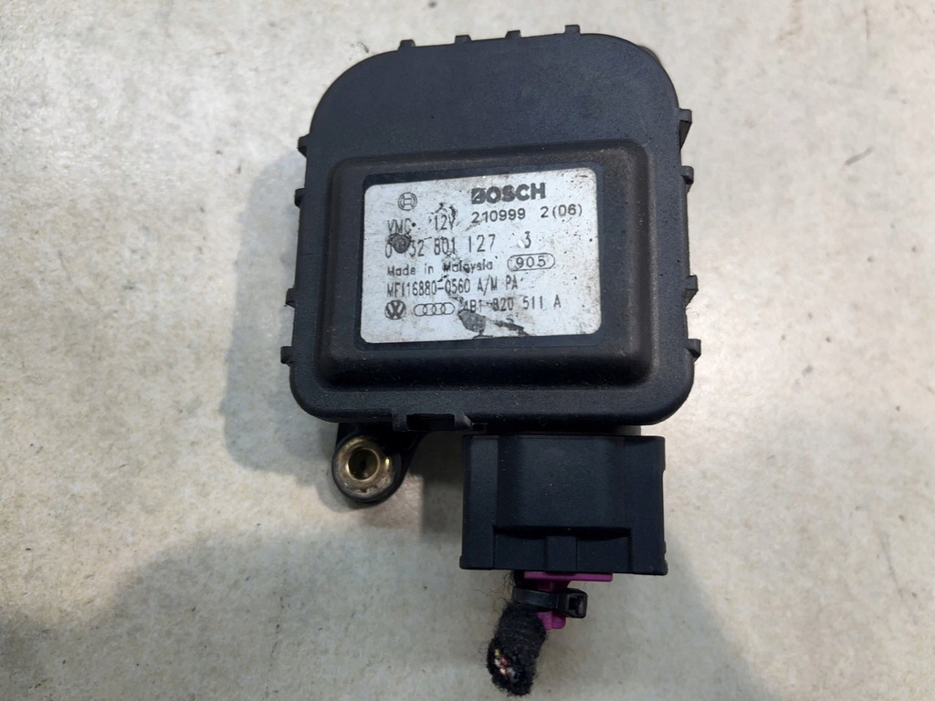 фото №4, Моторчик отопителя audi a6 c5 kombi 0132801158 комплект