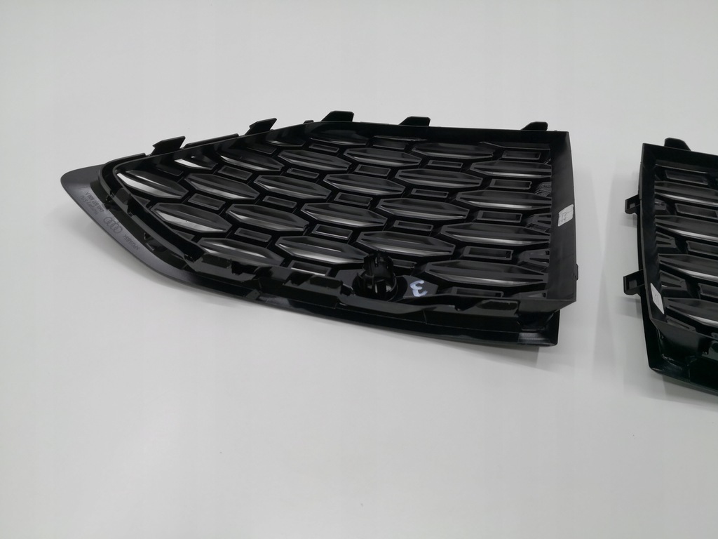 фото №7, Решётка бампера audi rsq8 q8 4m8 l+p