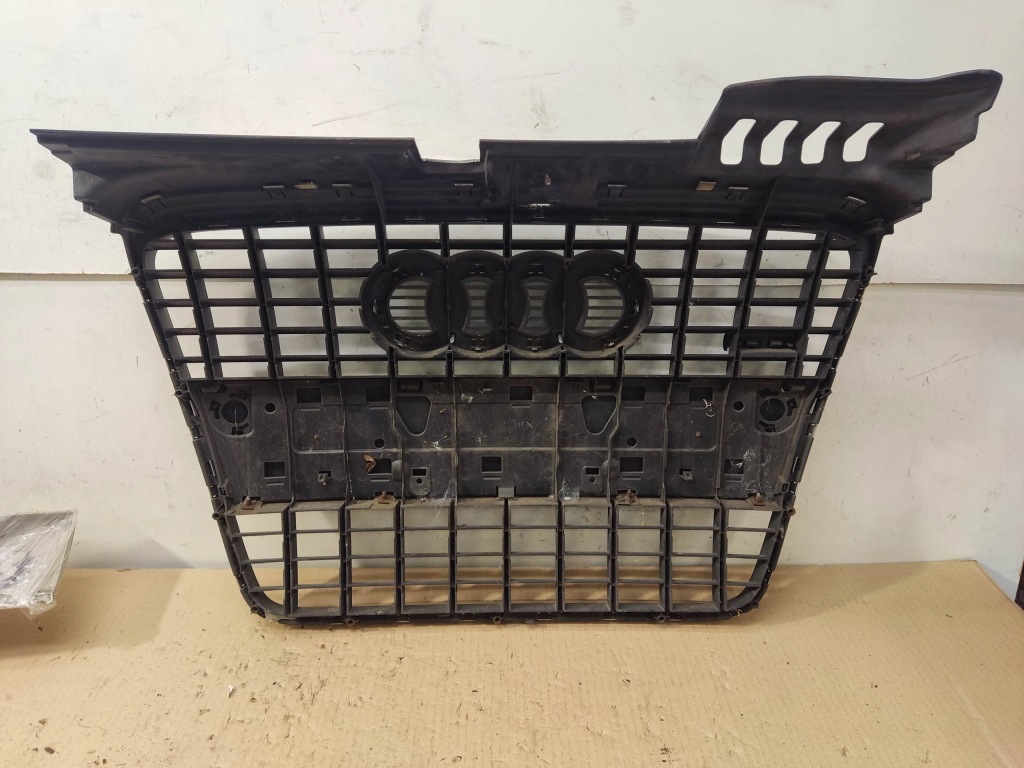 Решётка радиатора решётка радиатора бампера перед audi a4 b7 2005-2008 oem s-line 8e0853651m Оригинал