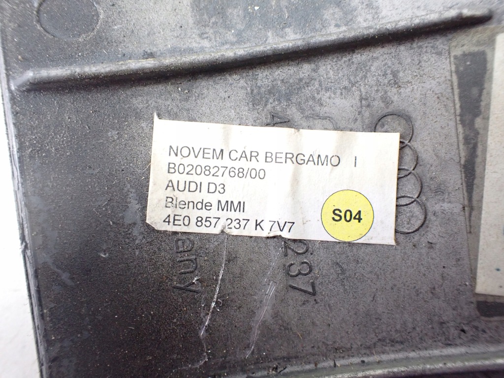 фото №5, Dekor карбон панель mmi nawikacji экрана audi s8 d3 4e0857237k 4e0857237