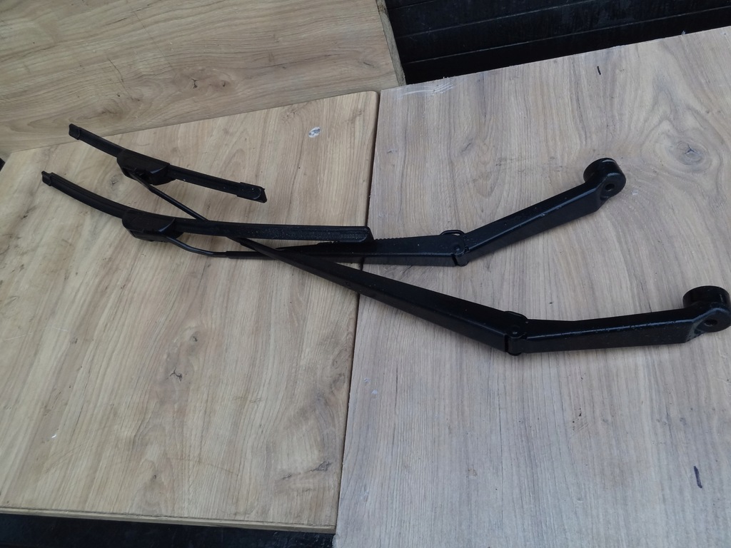 фото №1, Suzuki celerio 2017 рычаги дворник перед комплект оригинал