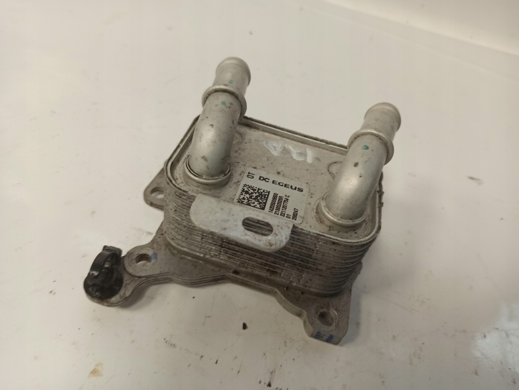 фото №7, Renault arkana 22 1.3 tce радиатор масла 213052926r