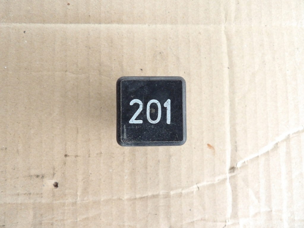 фото №1, Audi vw реле 201