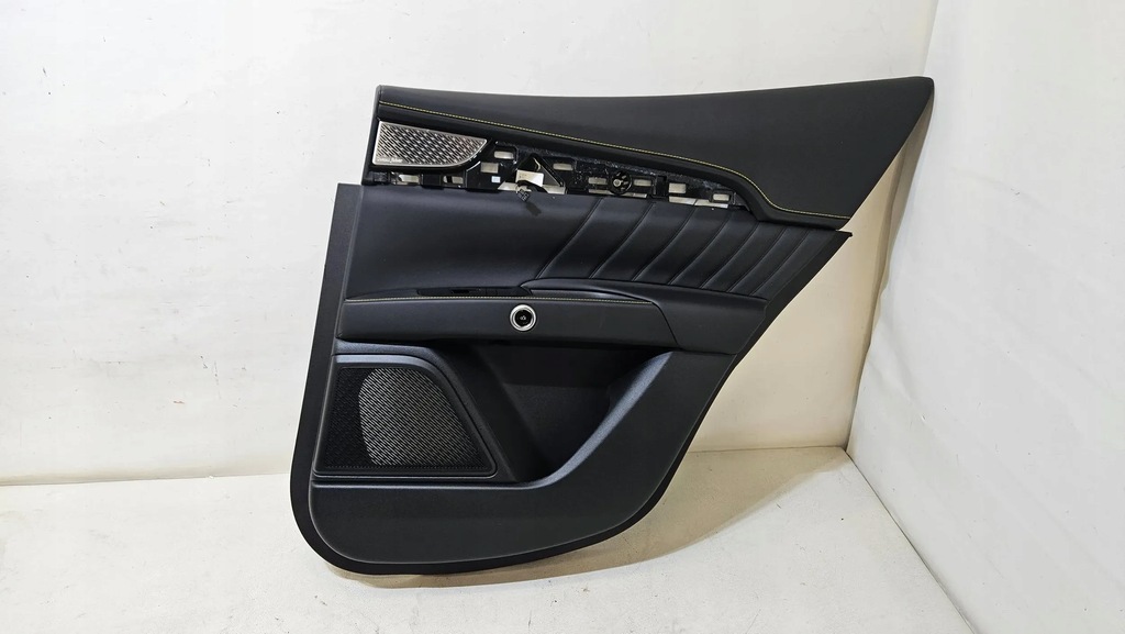 фото №8, Обивка обшивка правый кнопки maserati grecale новый оригинал