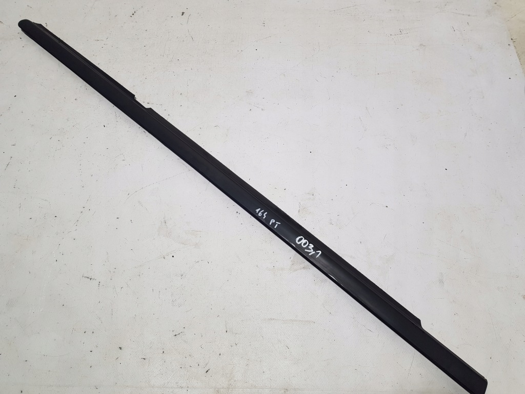 Купити Молдинг двері жабо ущільнювач правий задній задня mercedes ml w164