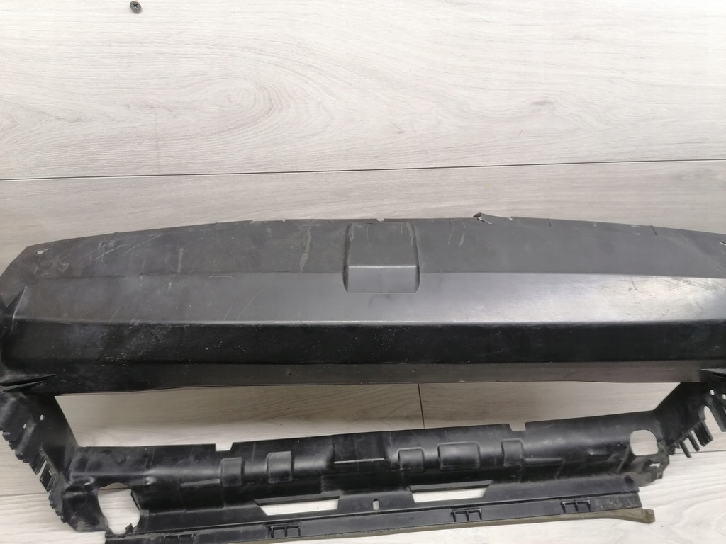 фото №11, Porsche macan 95b впуск повітря задня 95b121707f