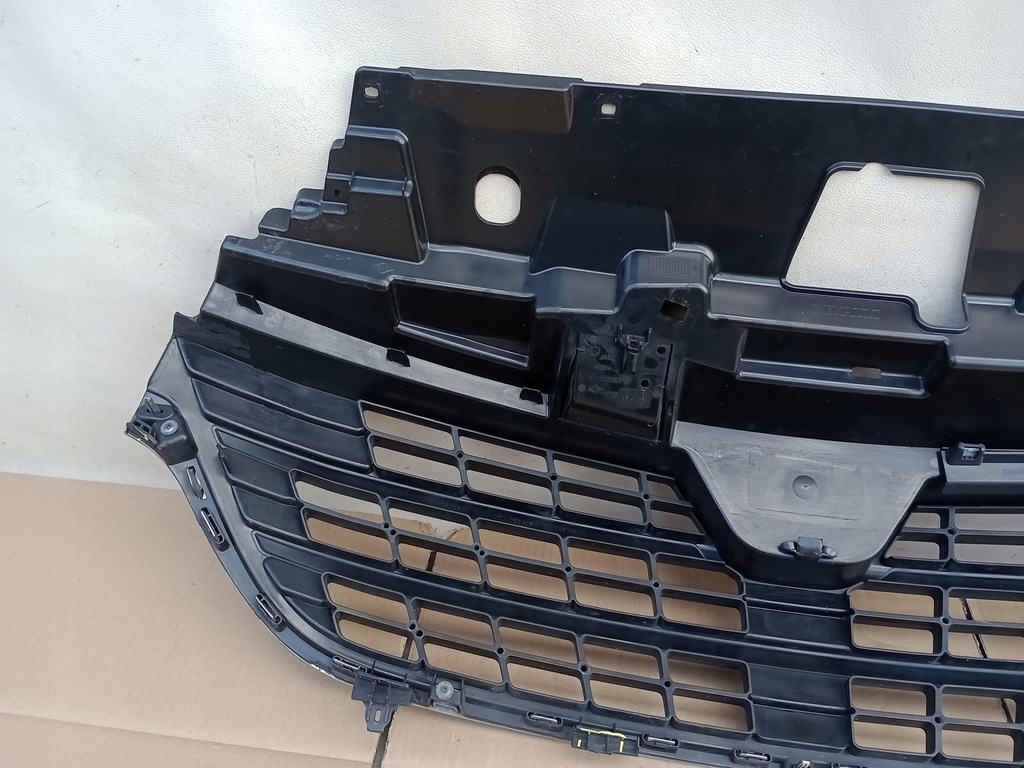 фото №16, Renault trafic iii lift решётка радиатора решётка радиатора оригинал 623105226r