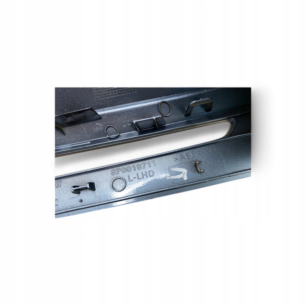 фото №10, Skoda enyaq iv 2021- корпус зеркало левая bez датчика мертвого pola