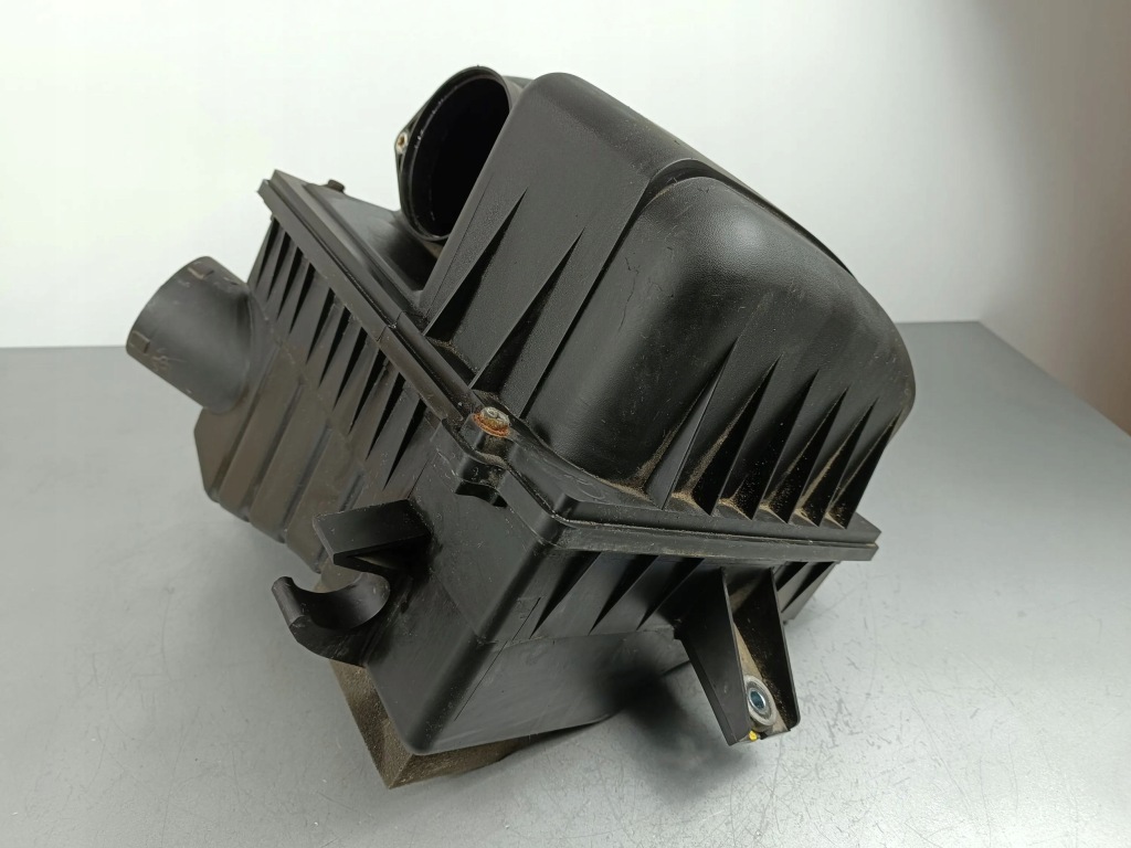 2019 ssangyong rexton корпус фільтра повітря 2311038500 в Україні