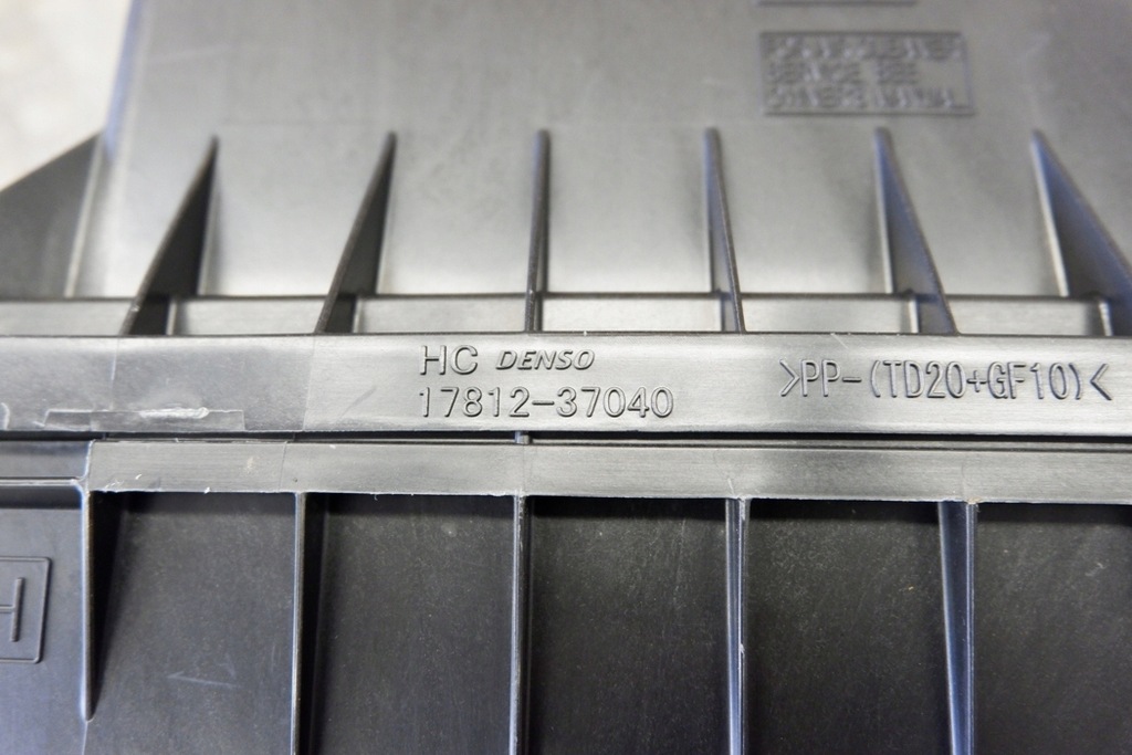 фото №11, Корпус фільтра повітря lexus es _z10_, _a10_, _h10_ 1781237040 2.5l