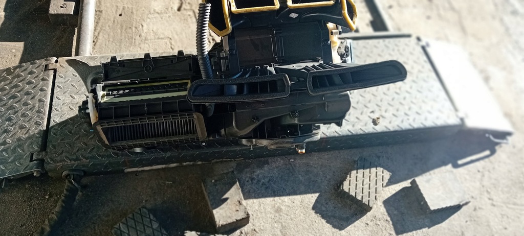 фото №9, Обігрівач skoda octavia iii 5q1816005ae org