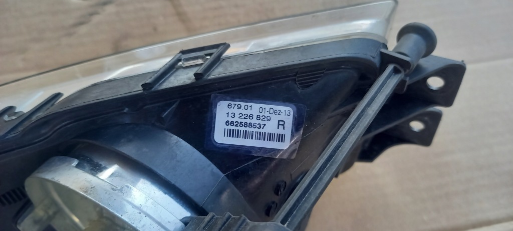 фото №4, Opel insignia i a протитуманна фара правий повний