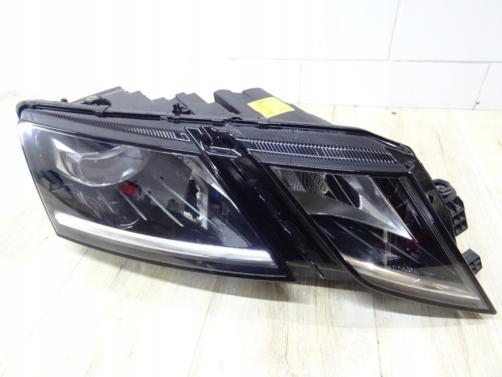 Купить Skoda octavia 3 рестайлинг  фара led правый  5e2941018f llu