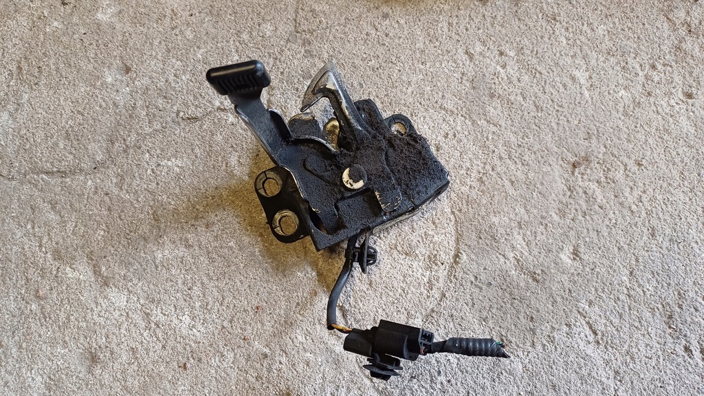 фото №1, Honda civic viii замок капот