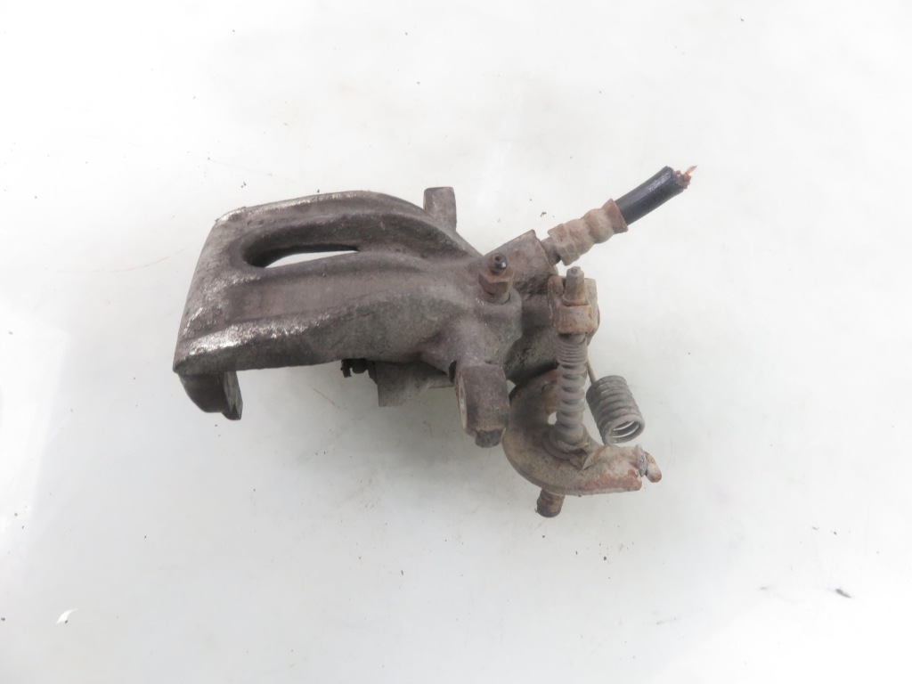 фото №2, Супорт правий задня ford mondeo iii