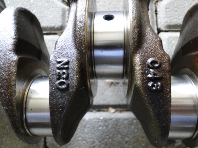 Wał колінчастий hyundai kia 2.0 16v g4nc i40 ix35 sportage carens в Україні