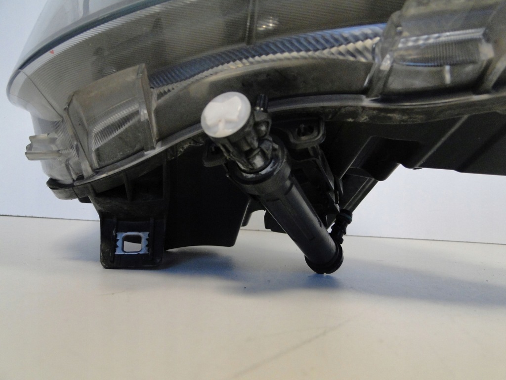 Mercedes лампа правая ксенон ксенон омыватель sprinter 906 w906 рестайлинг Доставка