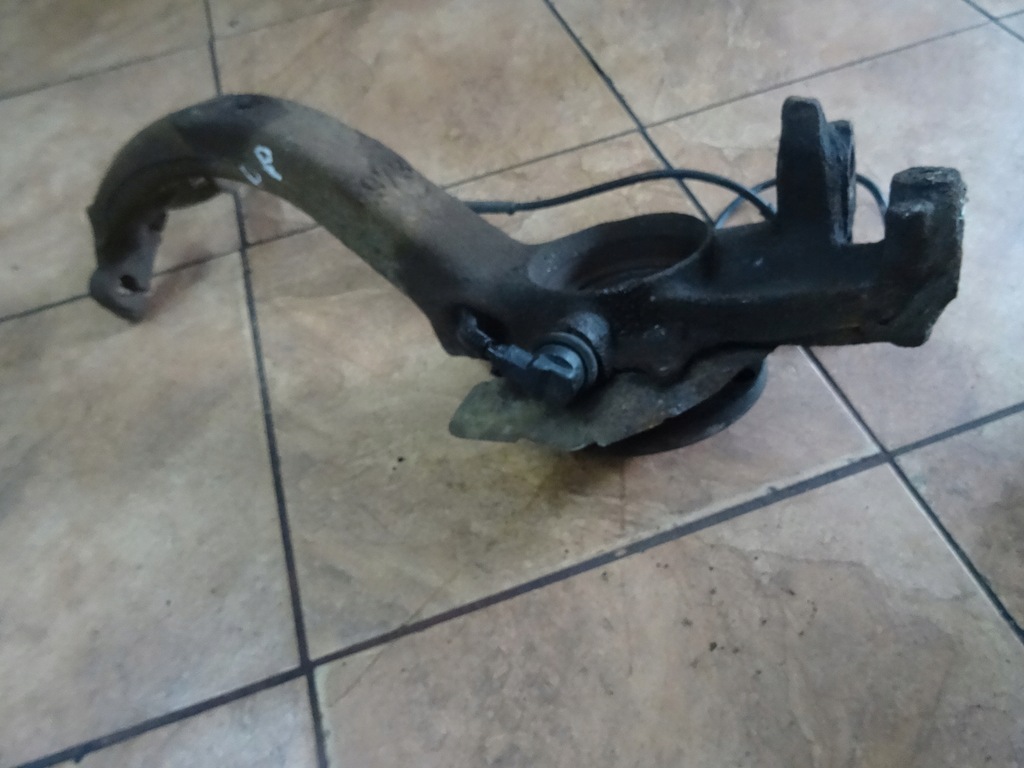 фото №5, Passat b5 1.6b 98' поворотный кулак правый перед