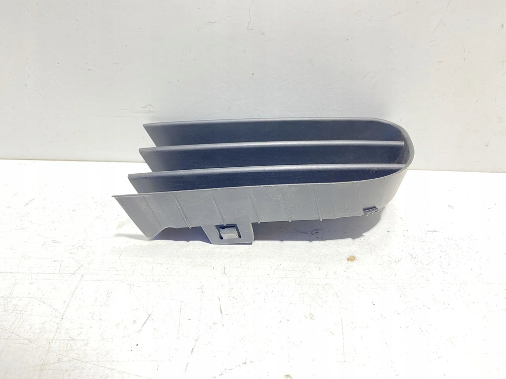 фото №5, Решітка ліва перед renault megane ii 8200115119