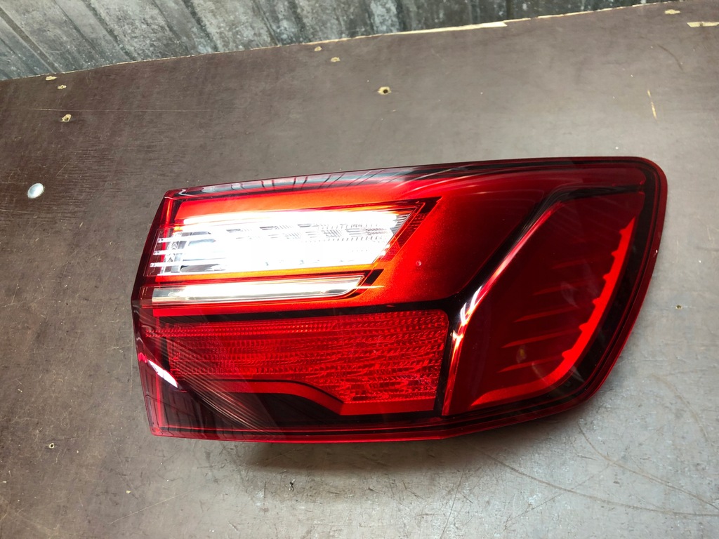 фото №1, Лампа ліва задня audi a4 iv b8