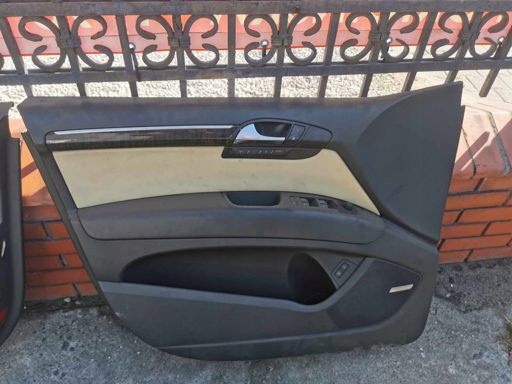 фото №5, Обшивки дверь комплект audi q7 4l