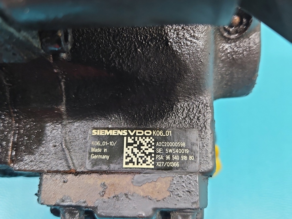 фото №8, Насос упорскування citroen c5 i a2c20000598 5ws40019 2.0 hdi