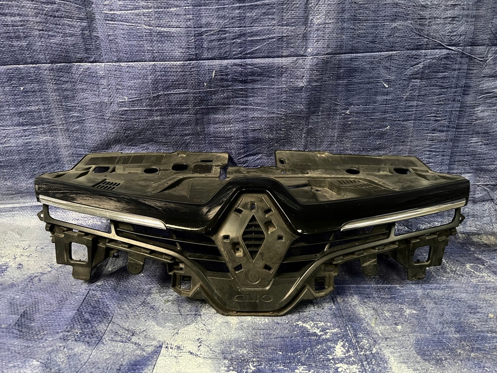 фото №1, Renault clio iv 4 решётка радиатора