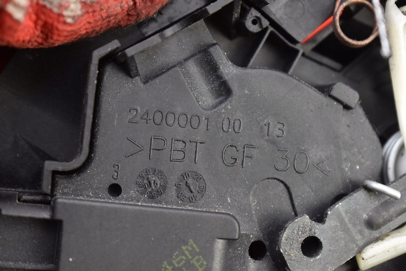 фото №7, Замок дверь правый перед передний eu 3m5ar21812ak ford focus c-max 1 i 03-10