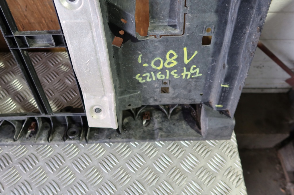 фото №12, Pas передній peugeot 207 9673222380