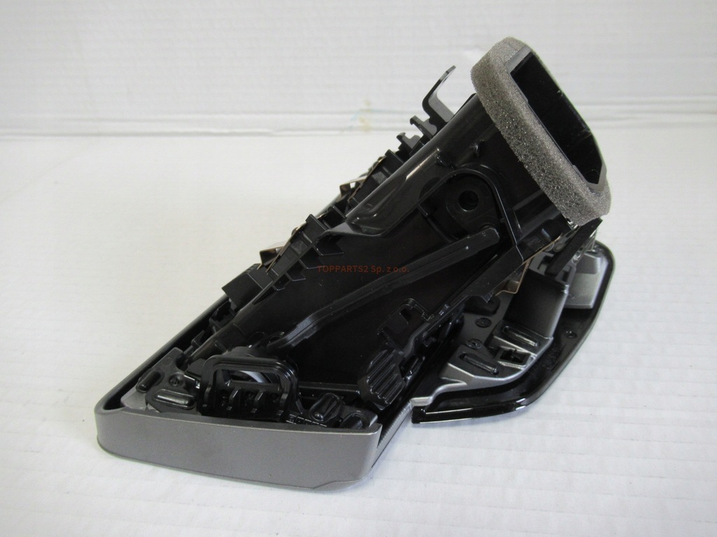 фото №6, Решётка обдув левая передняя bmw g20 g21 6805796