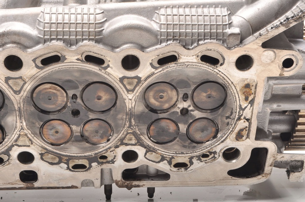 фото №13, Discovery v l462 3.0d sdv6 306km головка левая 9x2q-6c064-da 106tys km