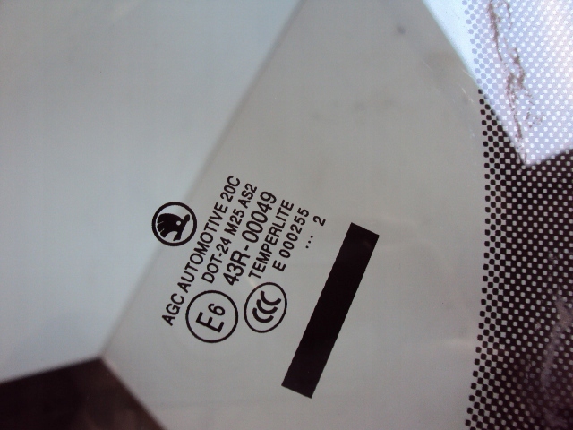 фото №3, Стекло дверь левый перед skoda roomster 2012 rok