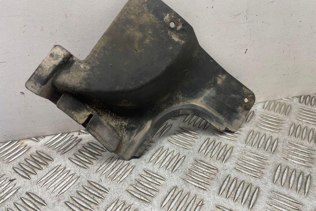 фото №8, Правая защита подвеска vw passat b7 alltrack 365 3c0825272a 1.9l дизель