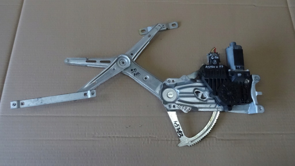 Купить Astra iii h подъемник правый перед 6pin 13101481