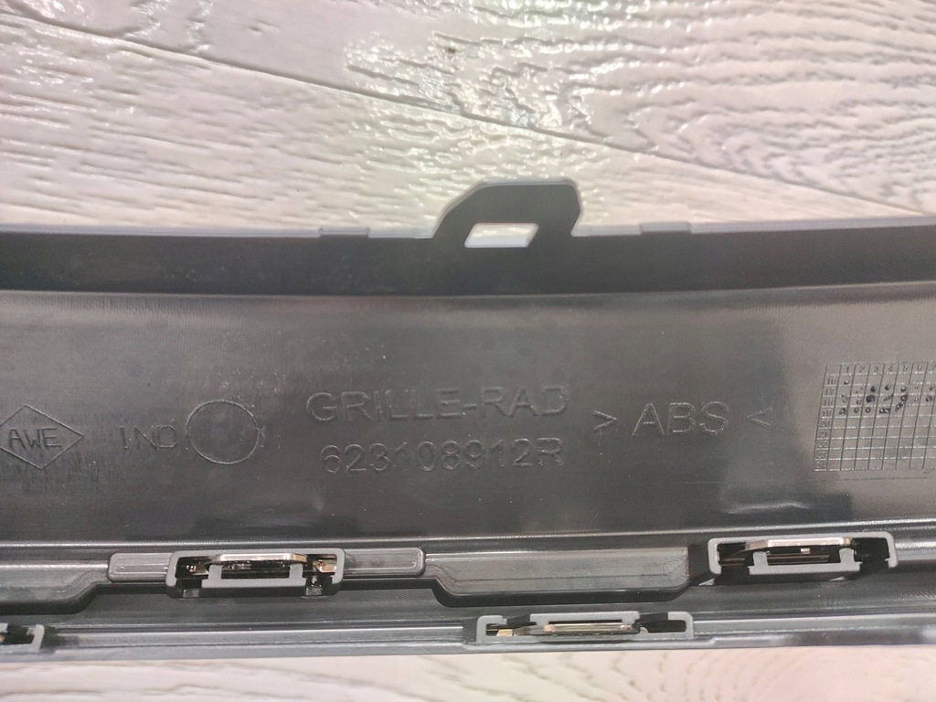 фото №8, Renault koleos ii 2018 з передній решітка радіатора