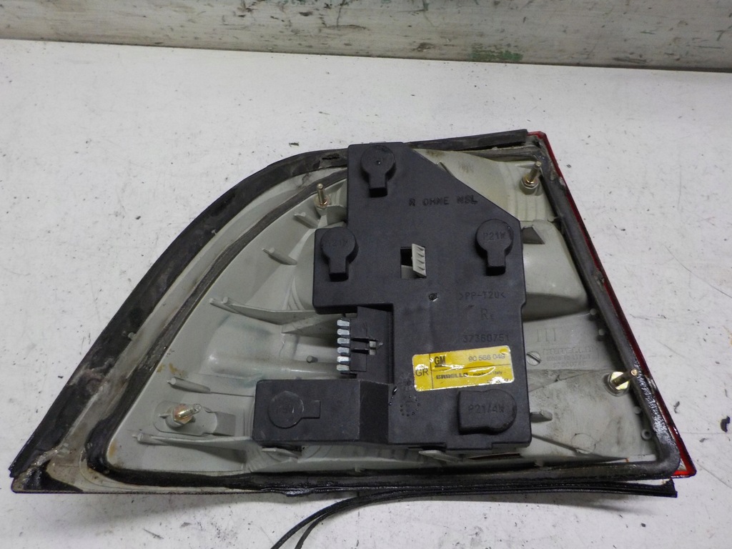 фото №2, Vectra b лампа задня права