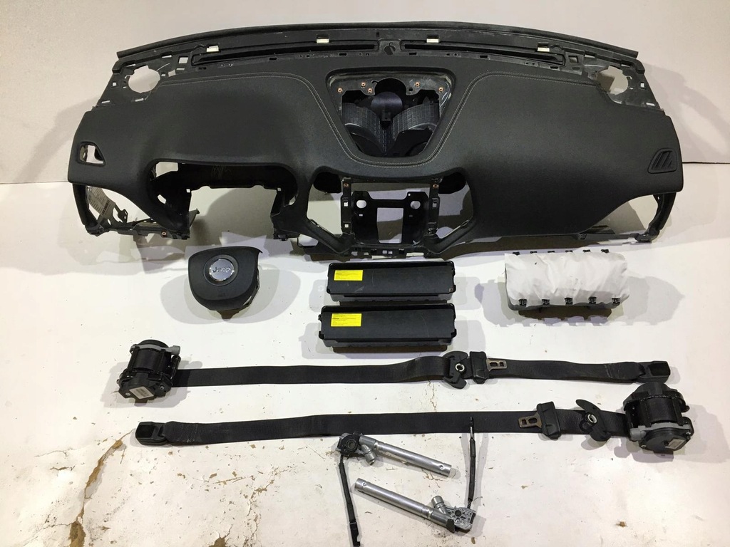 фото №1, Jeep cherokee kl приборная панель консоль подушка безопасности ремни