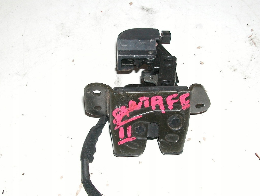 фото №1, Hyundai santa fe ii замок задняя крышки задний