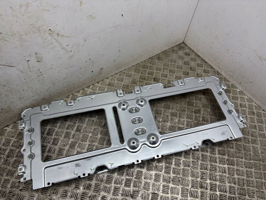 Ford mustang mach-e 2024 кронштейн акумулятор lj9810c739ac Київ