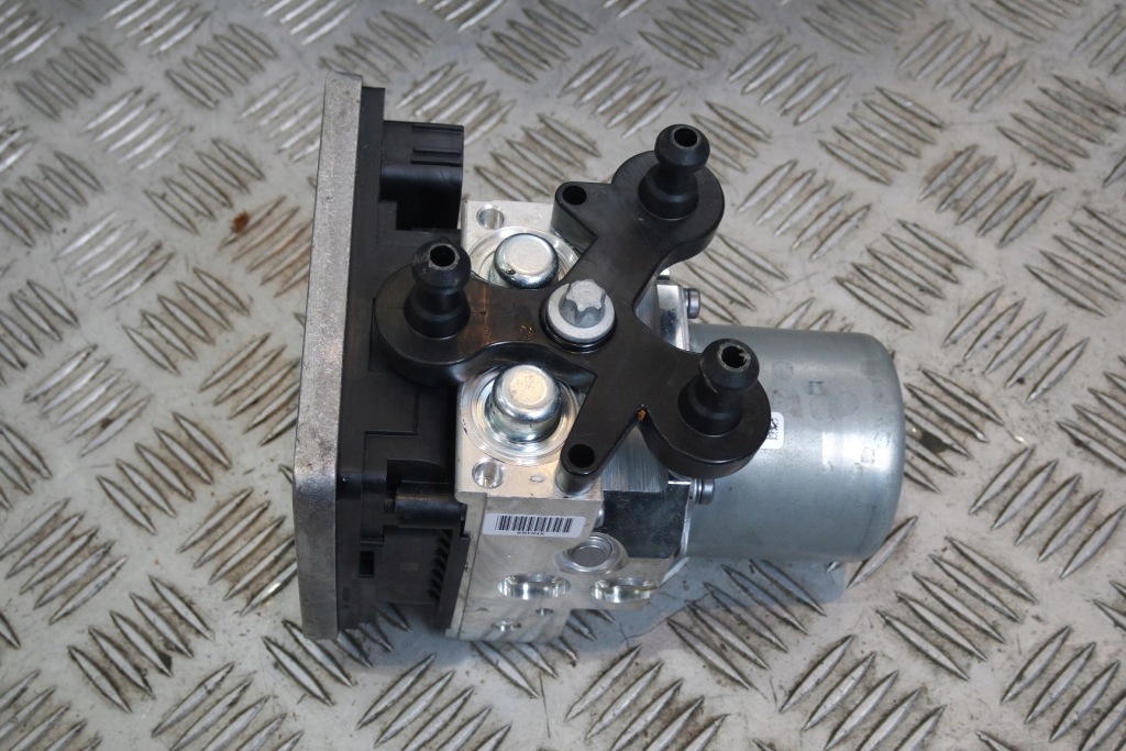 фото №1, Насос abs mercedes w167 a1679005614