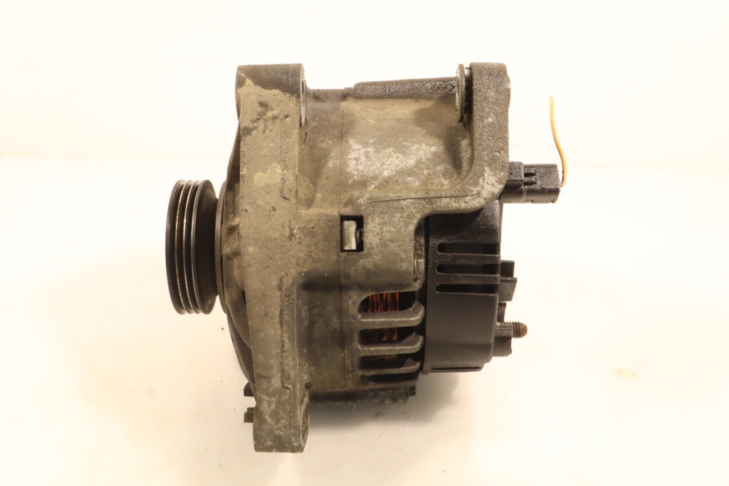 Генератор renault clio 2 1.2 7700437090 Доставка