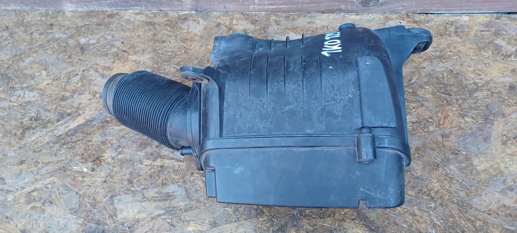 фото №5, Корпус фильтра воздуха vw wolkswagen golf vi 1k0129601cj