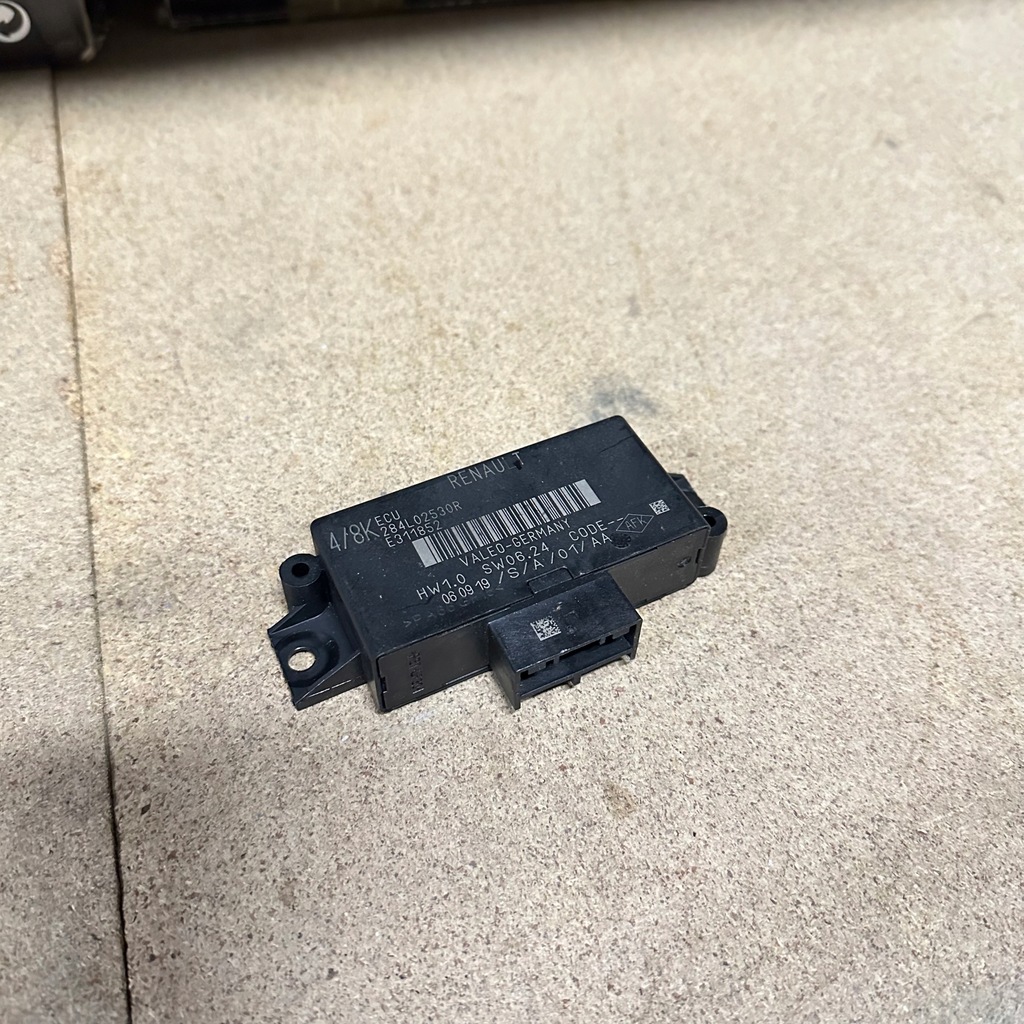 фото №1, Renault zoe модуль pdc 284l02530r