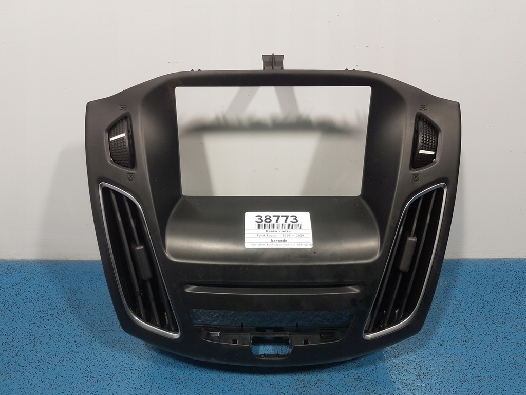 фото №1, Ford focus mk3 lift рамка радио f1eb-18835