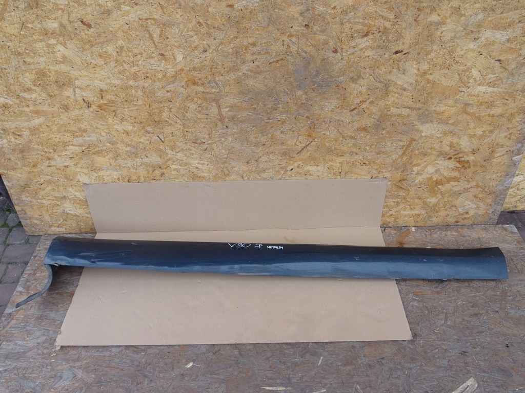 фото №1, Volvo v90 поріг молдинг поріг правий права 31386126