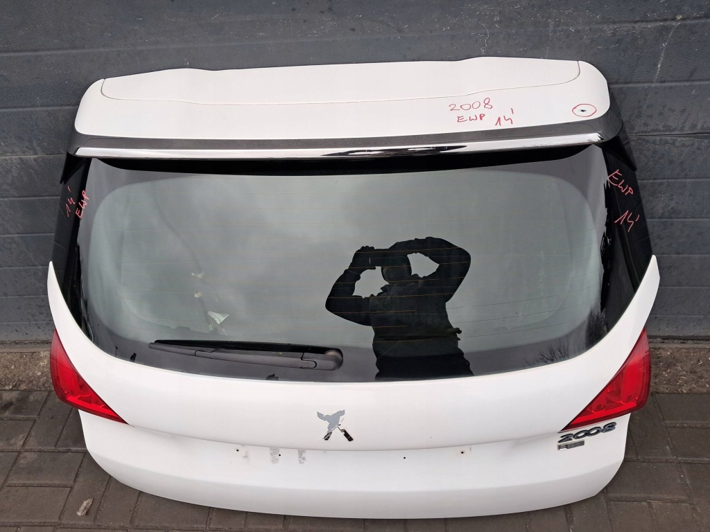 Peugeot 2008 i задня кришка багажника багажника w kolorze ewp 2014 Ціна