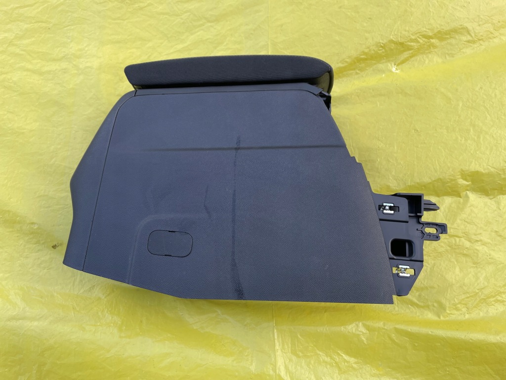 фото №4, Peugeot 208 ii подлокотник