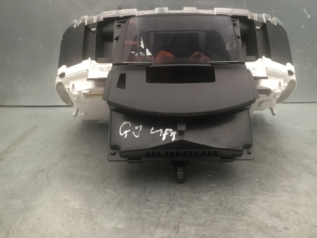 фото №6, Mazda 6 gj lift 2.2 2012- счетчик приборная панель спидометр head up автоматическая коробка передач