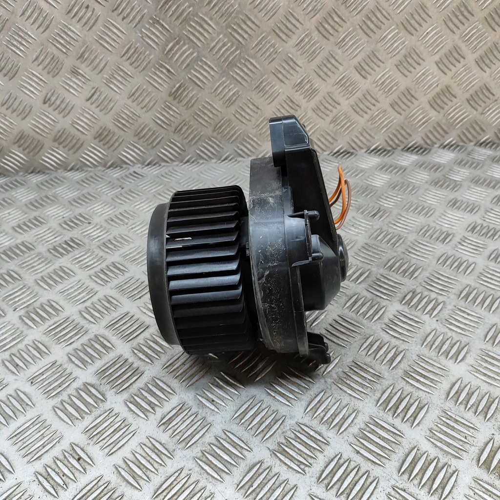 фото №5, Mercedes-benz cla c117 x117 w117 2014 вентилятор обдув / повітродувка